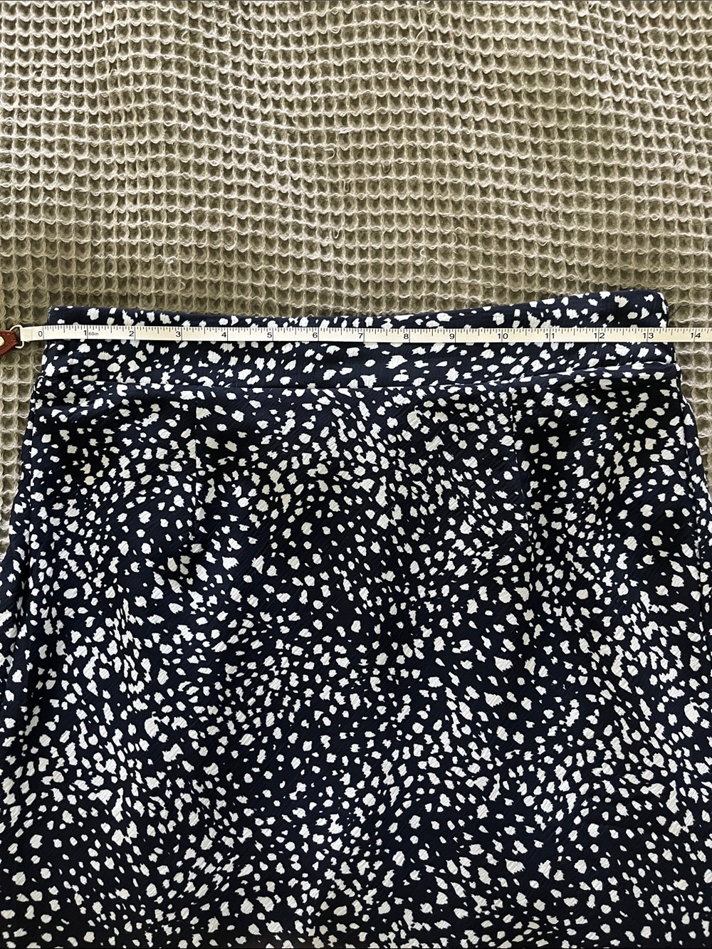 Petal & Pup Falco Midi Skirt - Navy - Picture 3 of 6